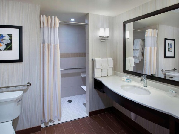 Hilton Garden Inn Chicago Downtown Riverwalk image 16